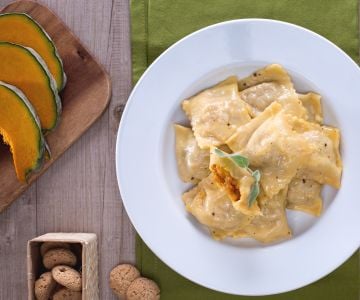 Tortelli de calabaza con mantequilla y salvia