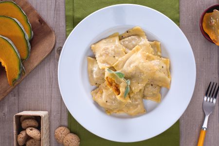 Tortelli de calabaza con mantequilla y salvia