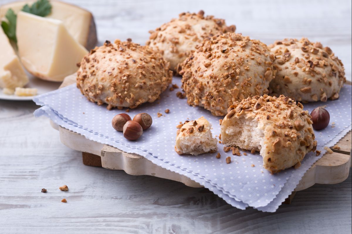 Panecillos de avellanas