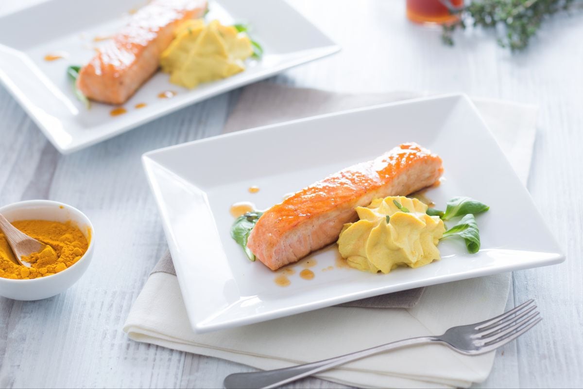 Salmón caramelizado con miel