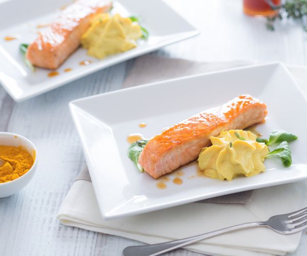 Salmón caramelizado con miel