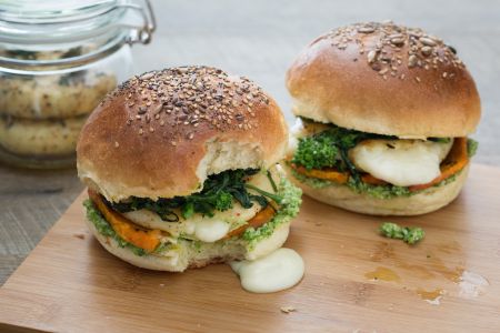 Tomino burger