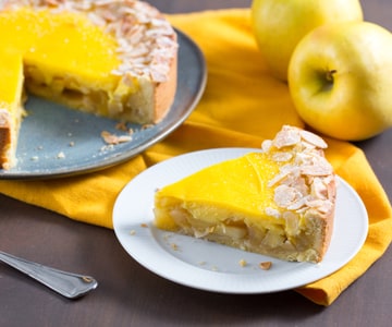 Tarta de manzana y crema