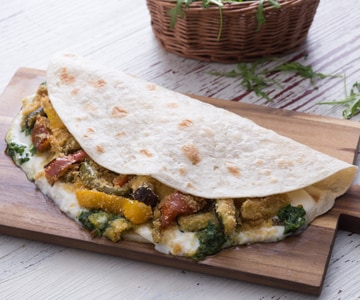 Piadina con verduras gratinadas