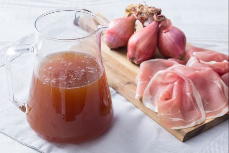 Caldo de jamón serrano