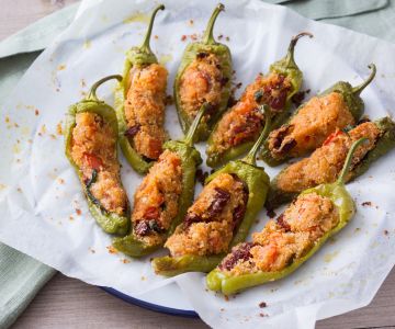 Pimientos de Padrón rellenos vegetarianos