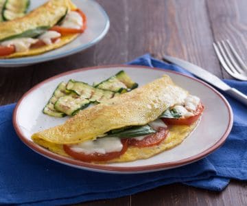 Omelette caprese