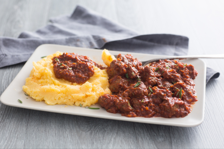 Carrilleras de cerdo con polenta