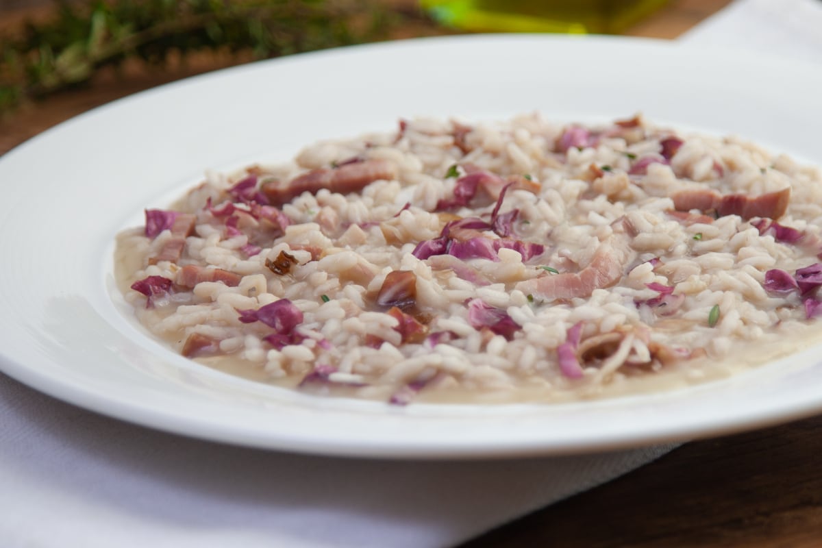 Risotto de achicoria y panceta