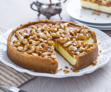 Tarta de queso con caramelo salado