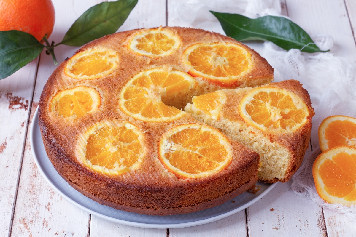 Tarta invertida de naranja