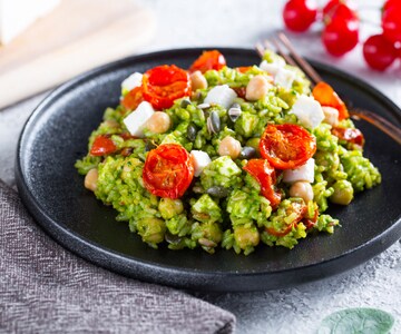 Risotto con pesto de espinacas