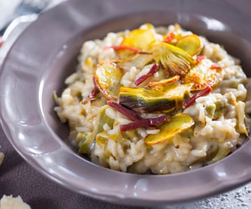 Risotto con alcachofas y patatas