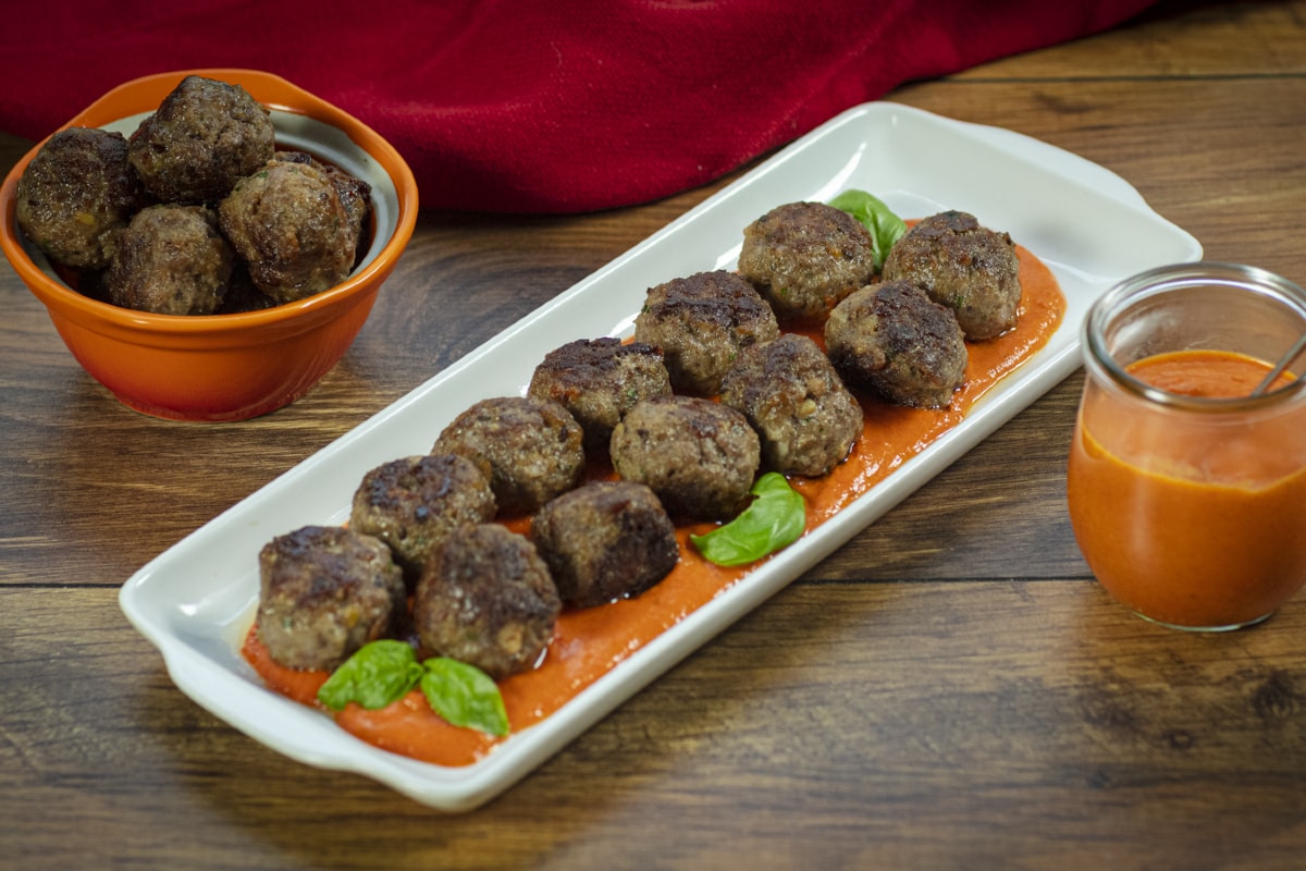 Albóndigas con salsa de pimientos