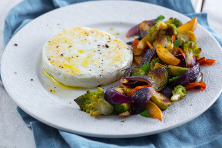Primosale a la plancha con verduras de temporada