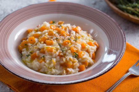 Risotto con calabaza, castañas y zola