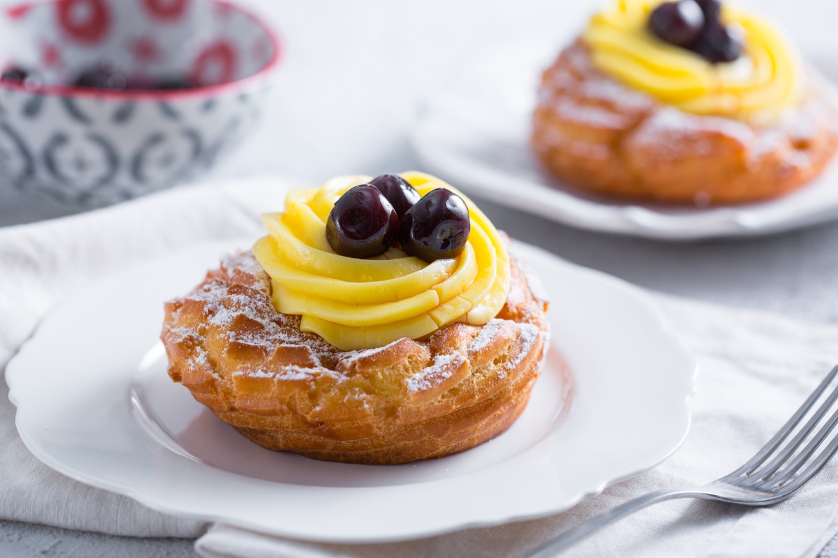 Zeppole napolitanas