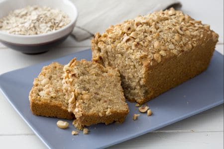 Plumcake de avena y avellanas