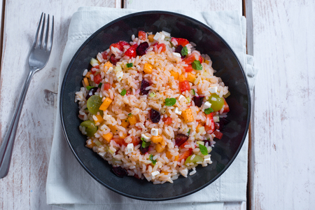 Ensalada de arroz con macedonia de frutas