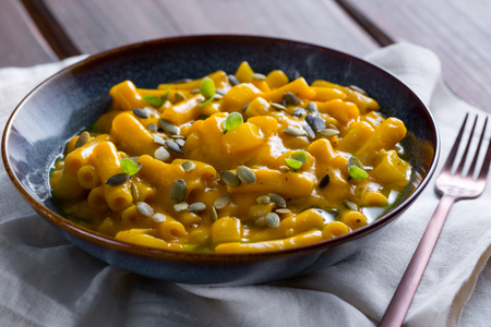 Pasta calabaza y aceite de cebolleta
