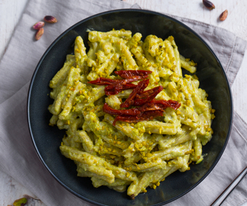 Pasta al pesto de pistachos