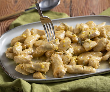 Tiritas de pollo al limón