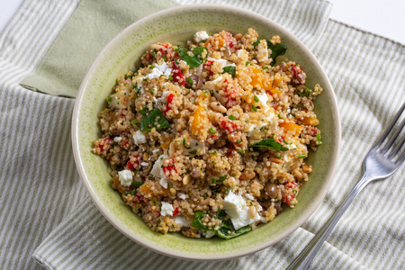 Ensalada de quinoa vegetariana