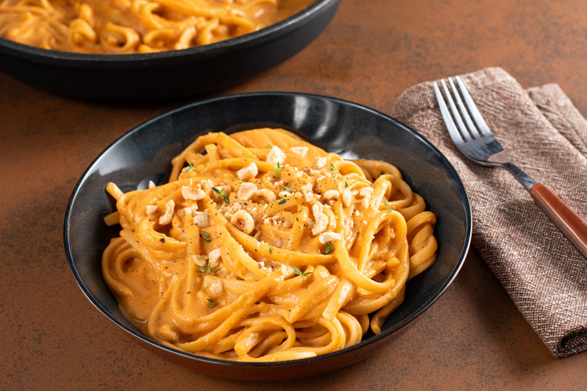 Pasta con crema de verduras al horno