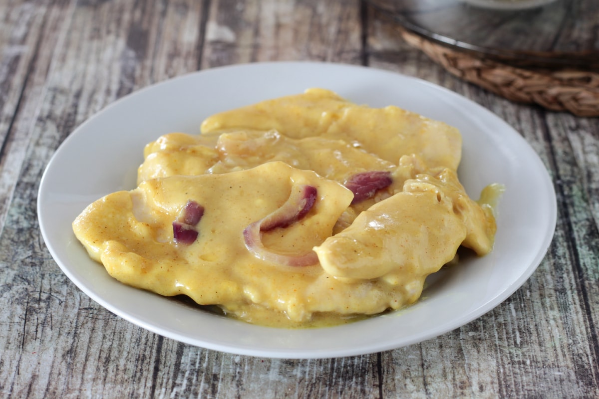 Pechuga de pollo al curry