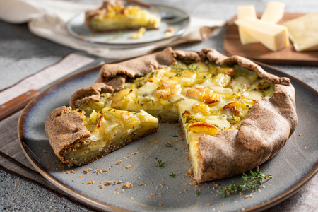 Galette con patatas y queso