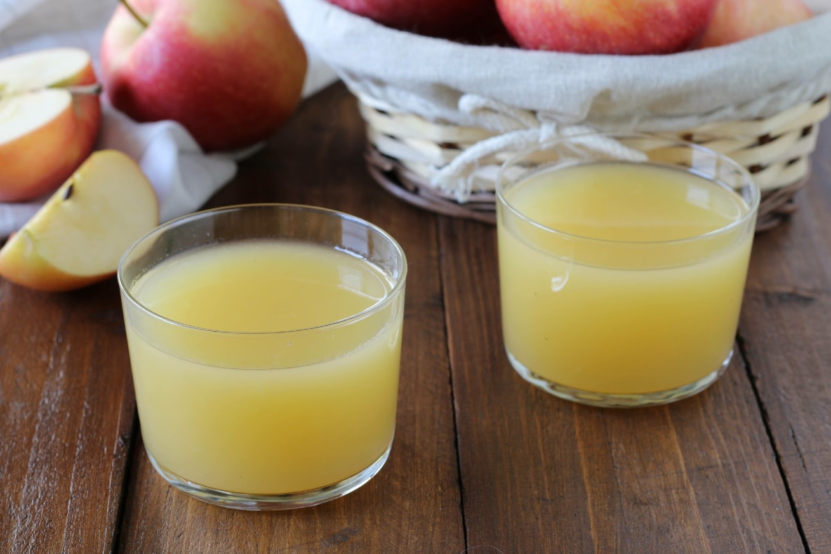 Zumo de manzana casero