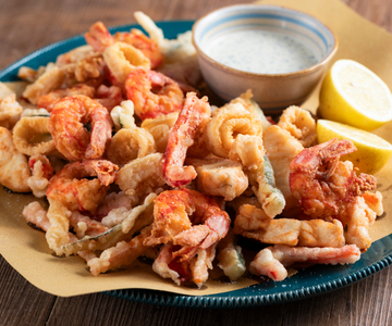 Frito mixto de pescado y verduras