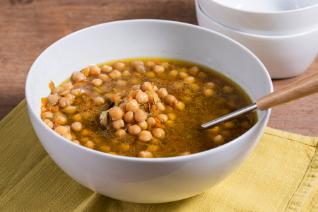 Sopa de garbanzos al microondas