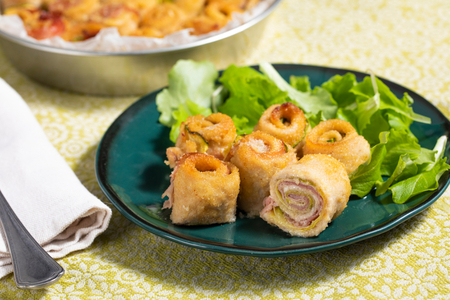 Rollitos de pechuga de pollo y calabacín