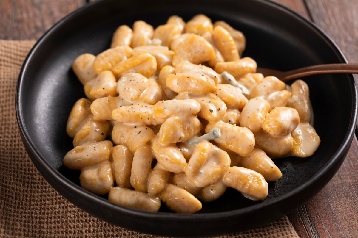 Ñoquis de calabaza con crema de gorgonzola