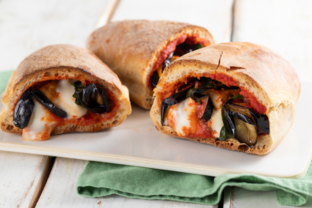 Cuzzetiello a la parmesana