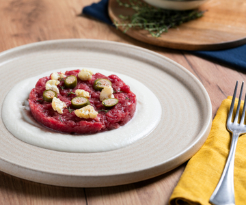 Tartar de carne con coliflor
