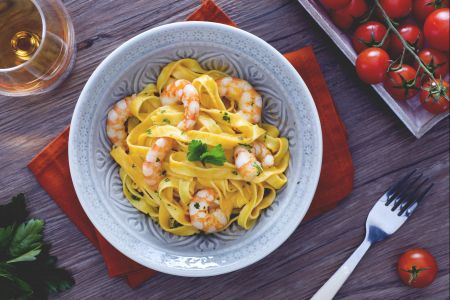 Fettuccine con crema de gambas y brandy