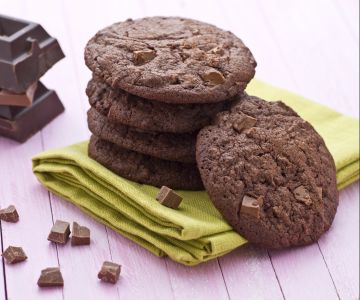 Galletas de doble chocolate con chispas