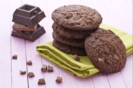 Galletas de doble chocolate con chispas
