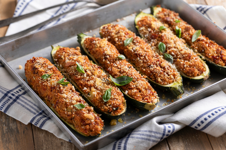 Calabacines rellenos vegetarianos