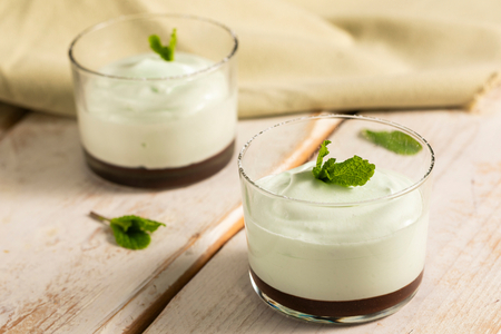 Mousse de cacao y menta