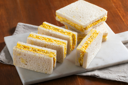 Sándwich Tamago