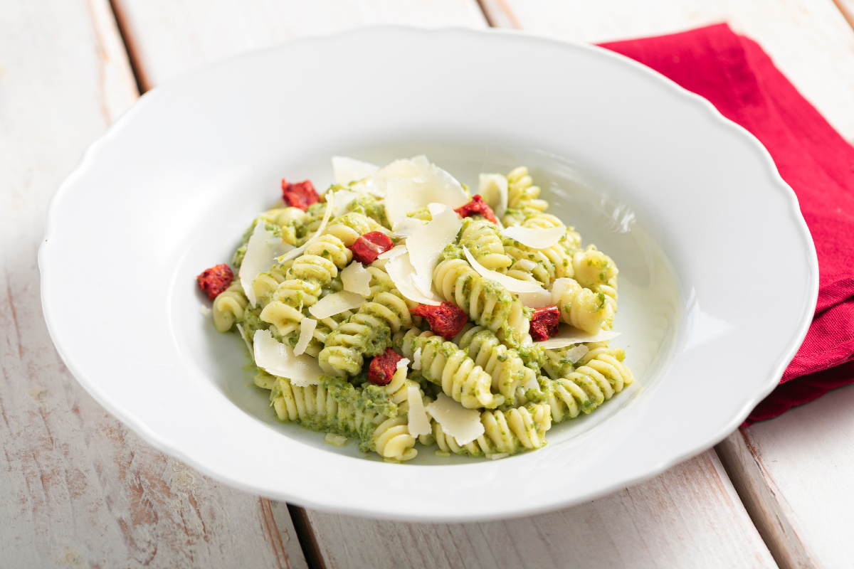 Pasta con crema de escarola y nduja