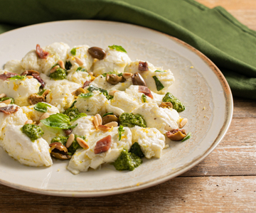 Mozzarella marinada a la liguriana
