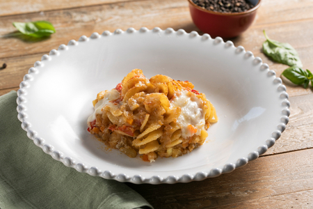 Pasta al horno con ragú vegetal