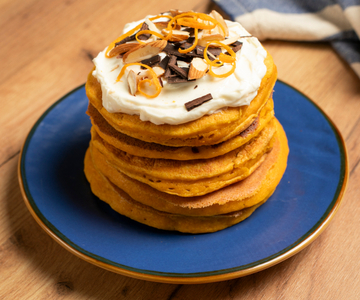 Tortitas de zanahoria con crema de queso para untar