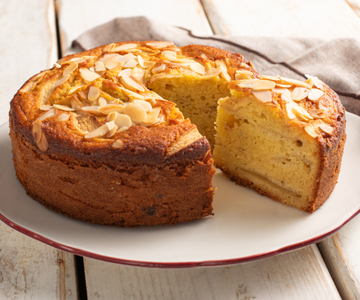 Tarta de manzana con harina de almendra
