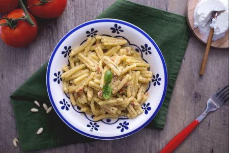 Casarecce con pesto siciliano