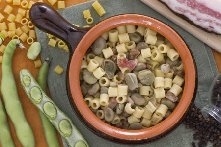 Pasta y habas
